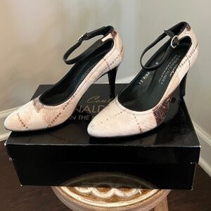 Donald Pliner Couture RINA-HP85 Plaid Dirt Calf Hair and Gator w Ankle Strap 6M